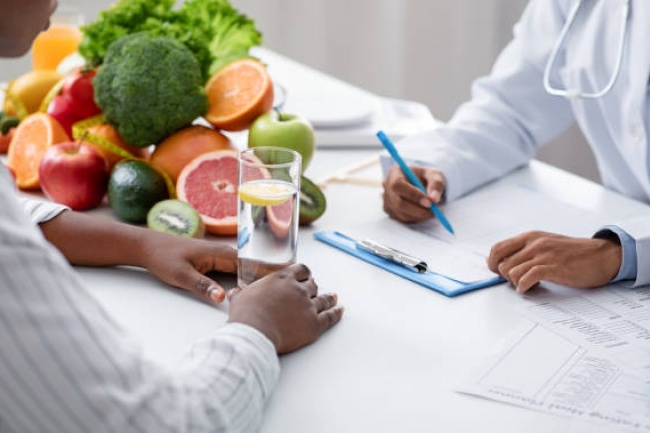 Será que você está se alimentando bem? Entenda as deficiências nutricionais.