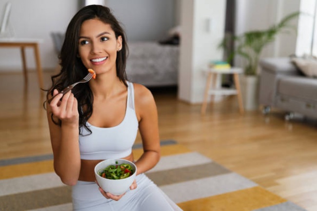 Uma alimentação adequada melhora seu desempenho durante os treinos!